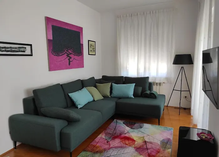 Apartment Valkane
