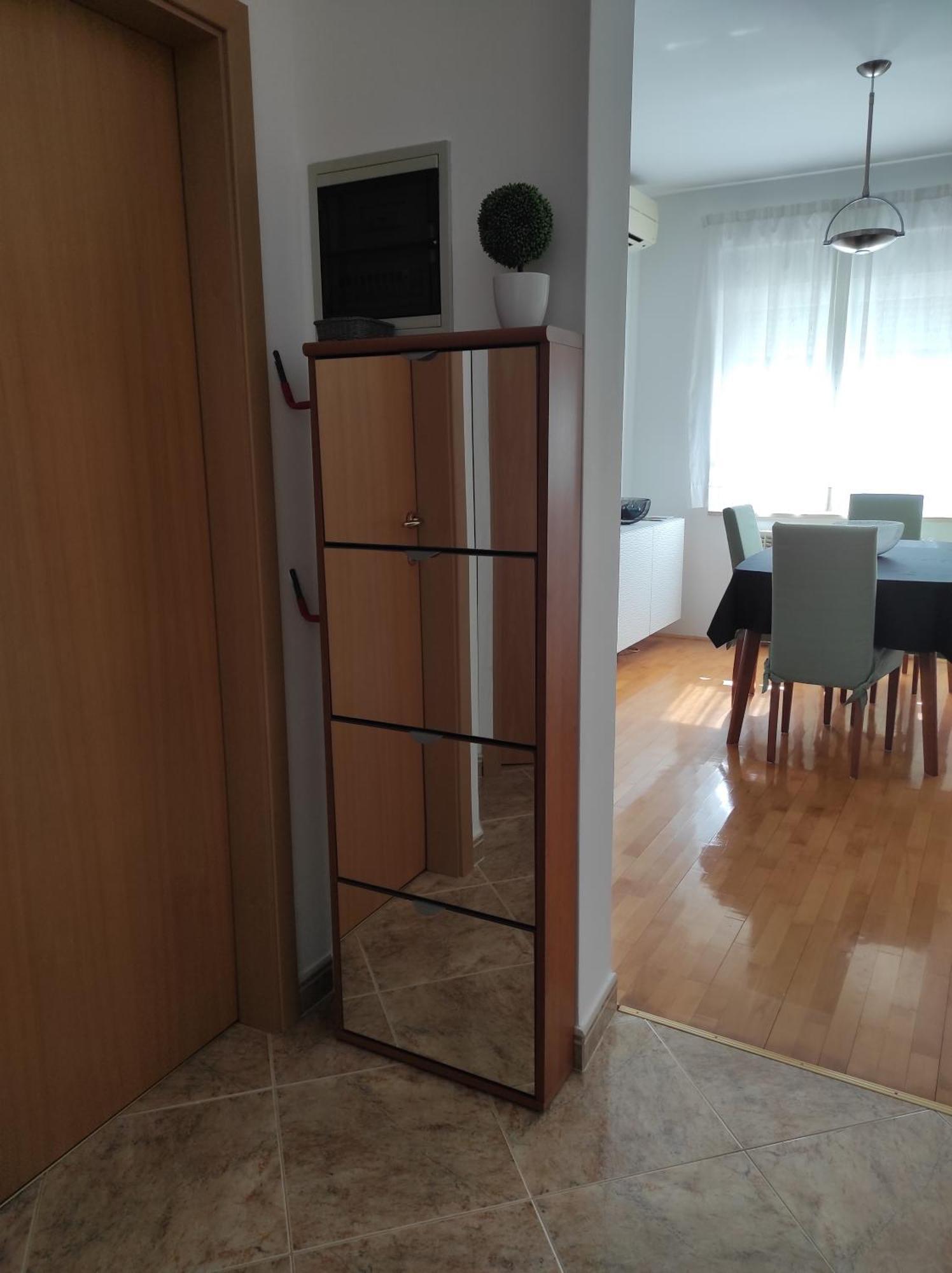 Valkane Apartment *